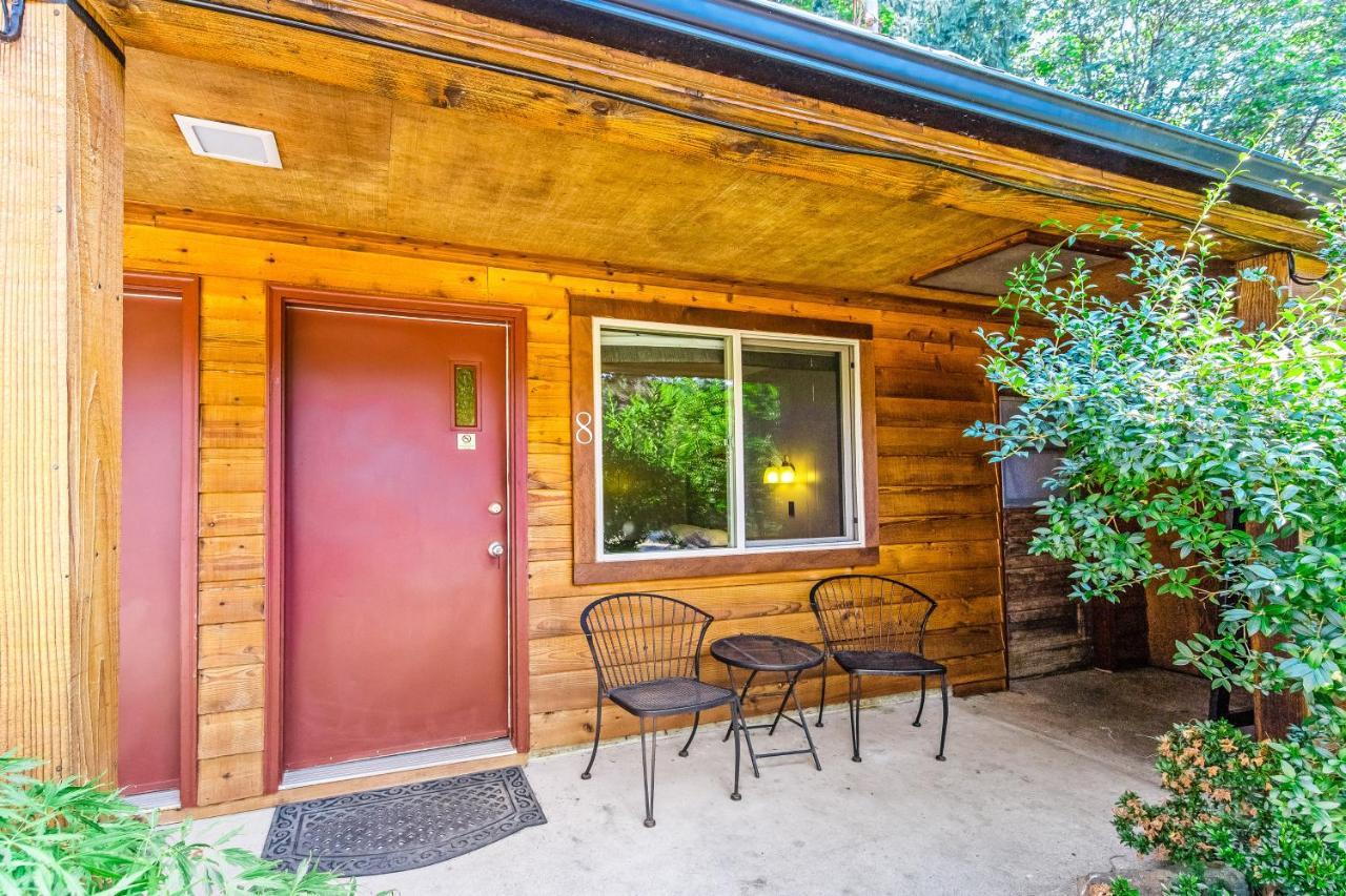 Mount Bretherton Room 8 At Mount Walker Inn Quilcene Exterior photo
